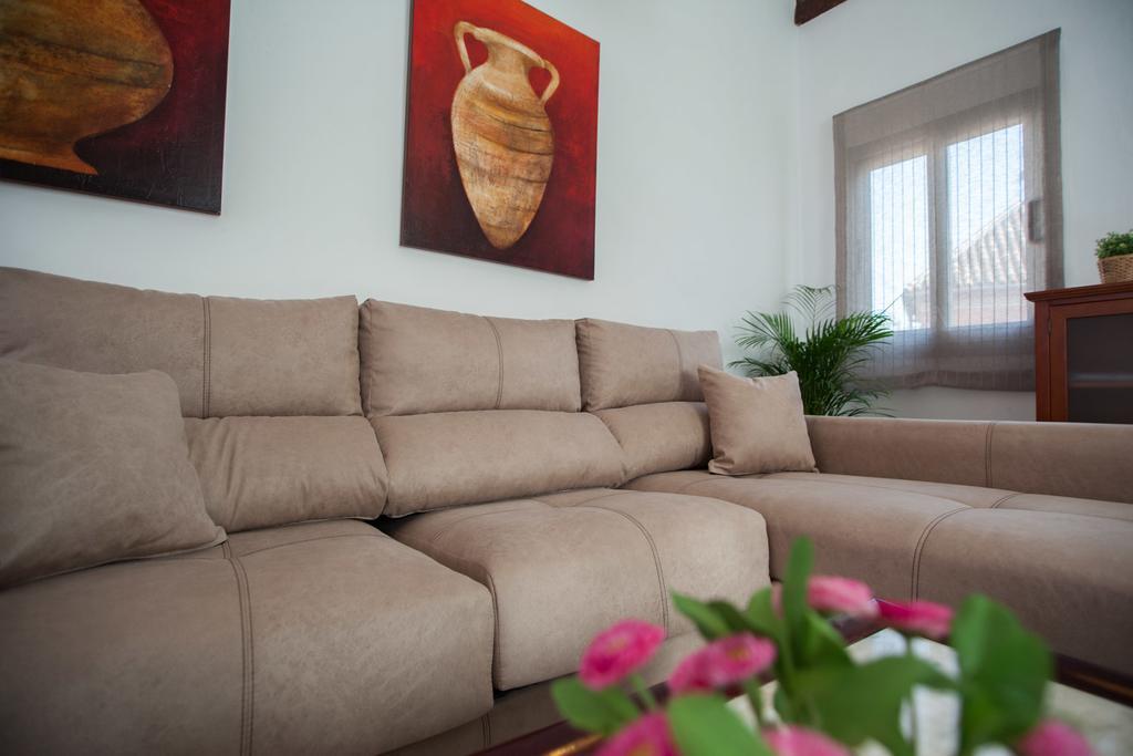 Apartamentos Catedral Malaga Room photo